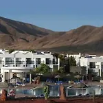 Caybeach Papagayos 3* بلايا بلانكا