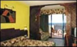 Caybeach Papagayos Hotell