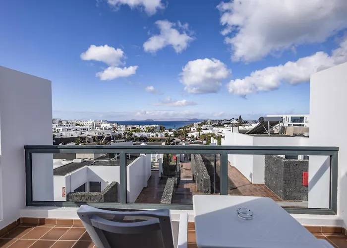 Hotel Caybeach Papagayos Playa Blanca (Lanzarote)